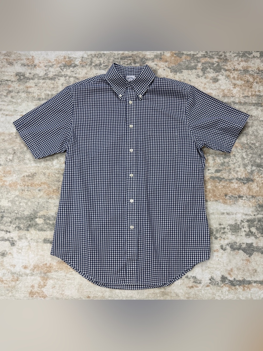 Brooks Brothers 1818 Regent Men’s Medium Navy Gingham Short Sleeve Shirt